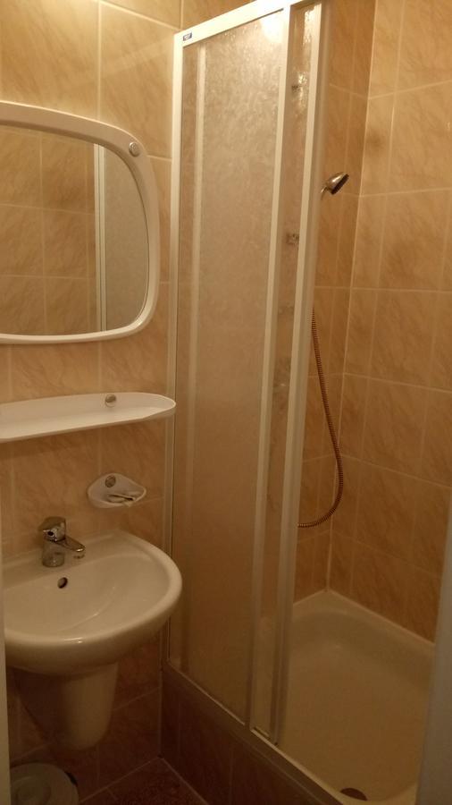 Hostel Dworek Osiecki Koral Osieki  Dış mekan fotoğraf